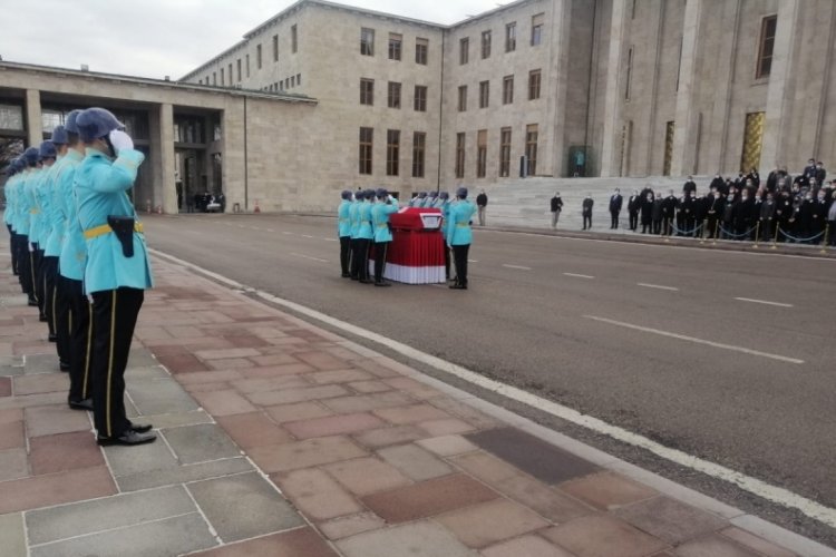 Ankara'da eski vekil Sanioğlu i&ccedil;in TBMM'de t&ouml;ren