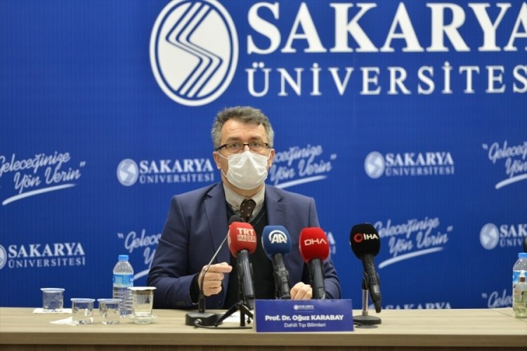 Omicron'da yaşlı ve aşısızlar risk altında
