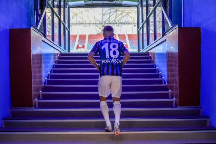 Trabzonspor'da 18 numara Edin Visca'nın