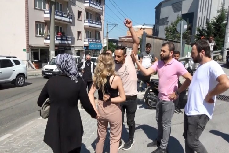 Bursa'da muhabirlerin elinden bı&ccedil;ağı aldığı sanığın tahliye istemi reddedildi