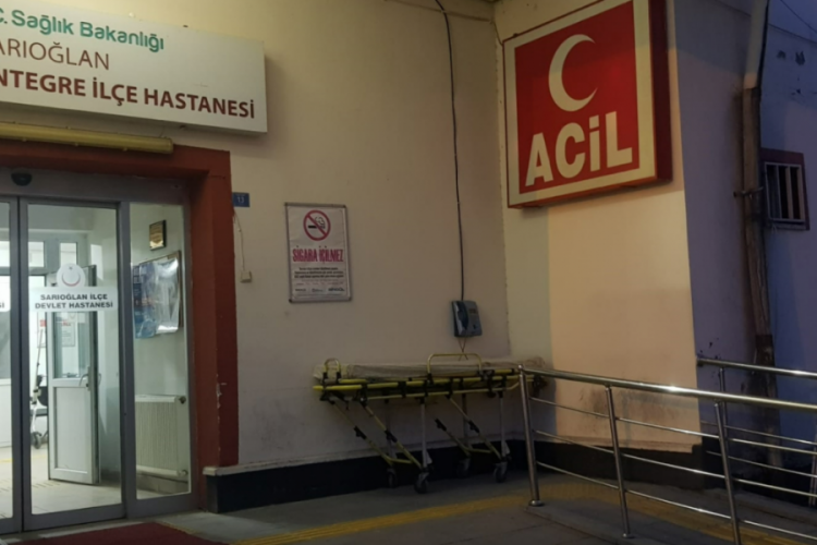 Okulda yapılan deney 9 &ouml;ğrenciyi hastanelik etti