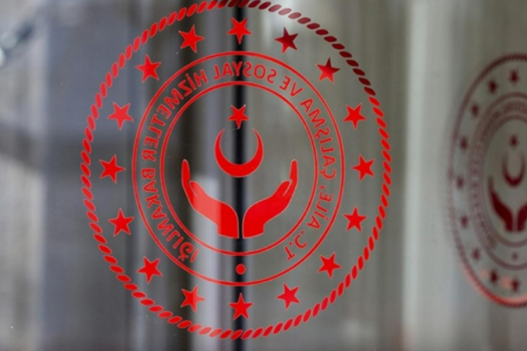 Bakanlıktan 'Sevgi evlerindeki &ccedil;ocukları camide ifşa ettiler' haberleriyle ilgili a&ccedil;ıklama