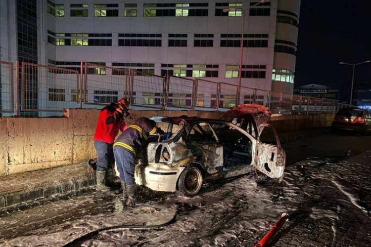 Otomobil yangını bir aileyi yok ediyordu!