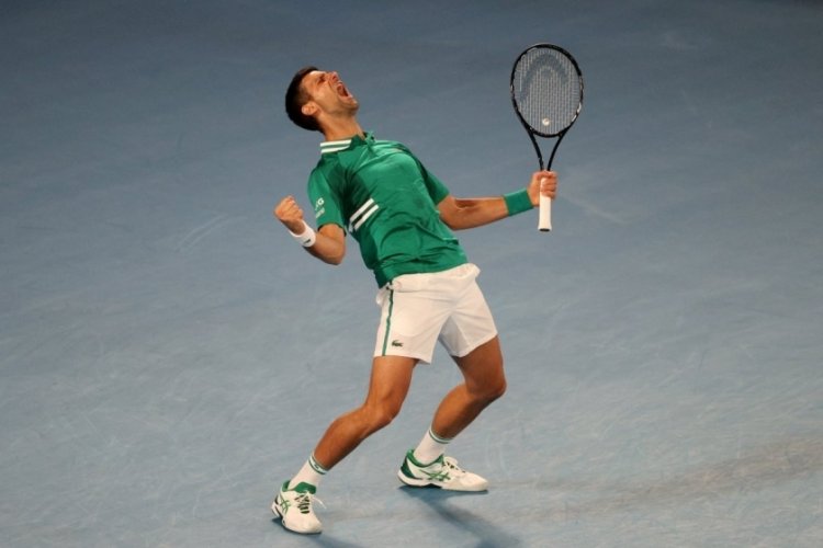 Tenis d&uuml;nyasından Djokovic'e destek