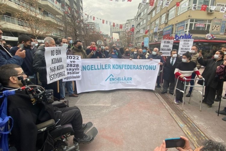 Ankara'da engelliler kamuya atama sayılarının artırılmasını istedi