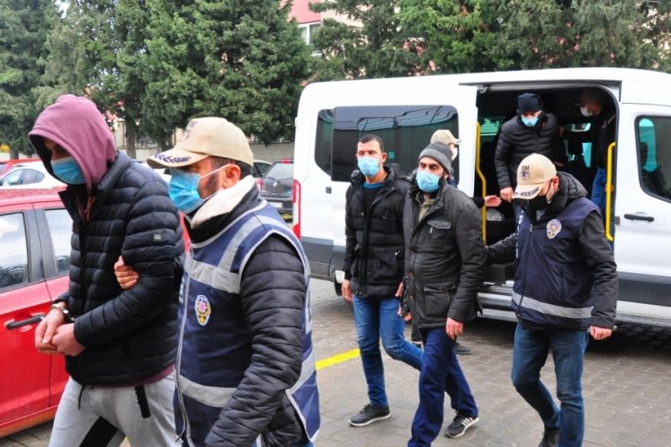 Manisa'daki DEAŞ operasyonunun 4 ş&uuml;phelisi serbest