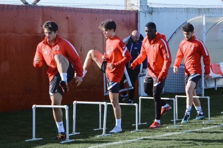 &Uuml;mraniyespor'un rakini Kocaelispor
