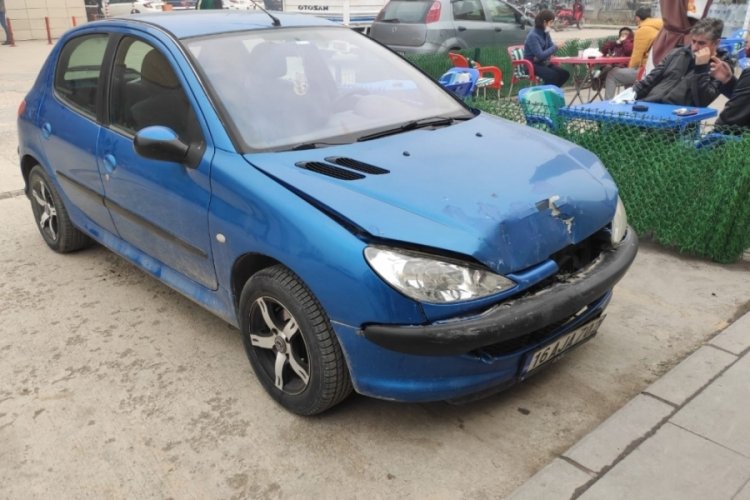 Bursa'da korkutan kaza: 3 yaralı