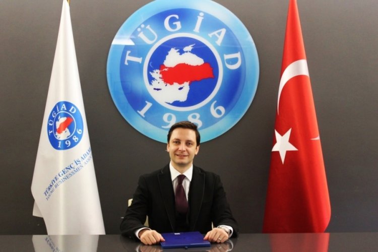 T&Uuml;GİAD Bursa Şubesi Başkanı Parseker, Gazeteciler G&uuml;n&uuml;n&uuml; kutladı