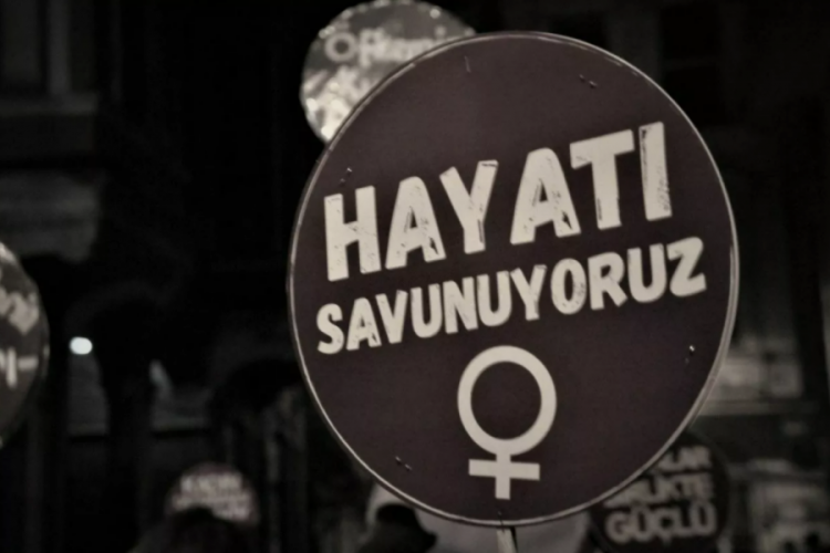 Kadınların kollukla ilgili en sık bildirdikleri şikayet, yanlış bilgilendirme