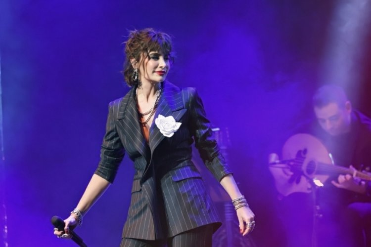 Sıla, yeni yılın ilk konserini İstanbul'da verdi