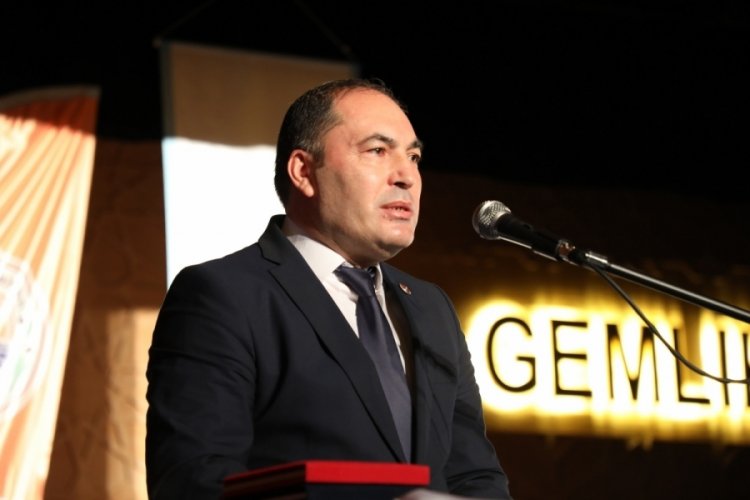 Gemlik Belediyespor'da Uslu g&uuml;ven tazeledi