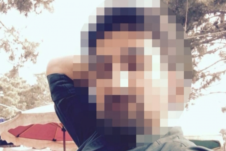 İstanbul'da 'ehliyet alamadın' kavgasında babasının boğazını kesti
