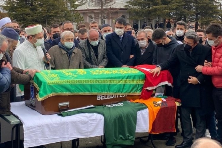 Ahmet &Ccedil;alık son yolculuğuna uğurlandı