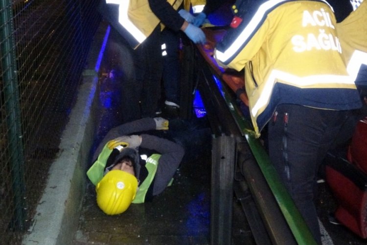 Bursa'da aralarına daldı! İş&ccedil;iler ne olduğunu anlamadı: 6 yaralı