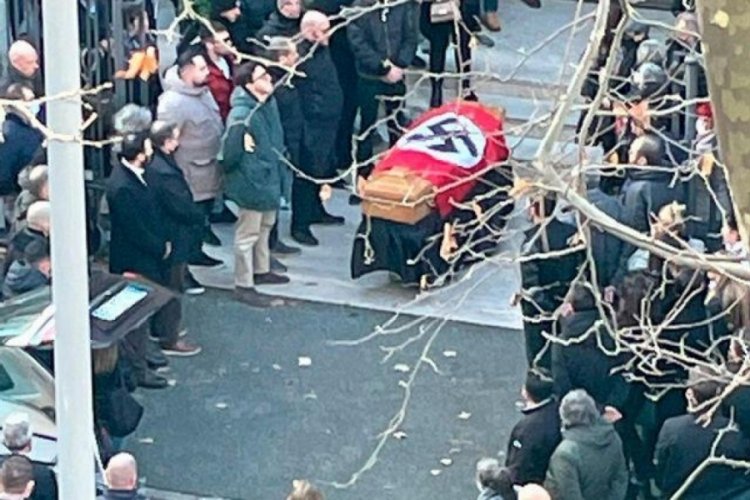 Nazi bayraklı cenaze t&ouml;renine soruşturma