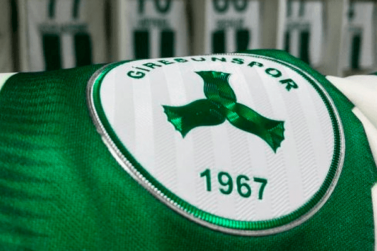 Giresunspor ma&ccedil;ı &ouml;ncesi aşı &ccedil;adırı kurulacak