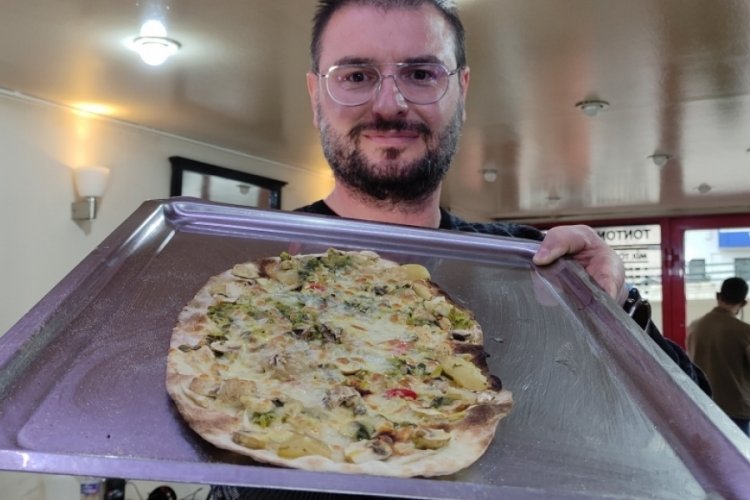 Bursa'da bu lahmacun hem sağlıklı hem ucuz