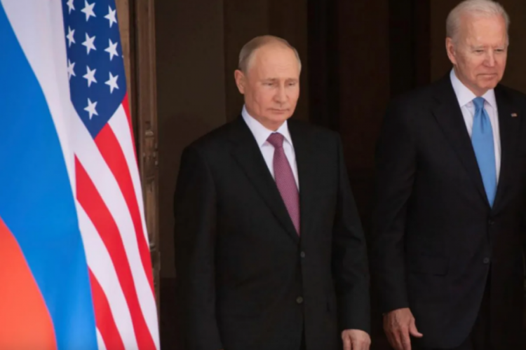 Kremlin'den ABD a&ccedil;ıklaması: Putin'e yaptırım bağları koparabilir