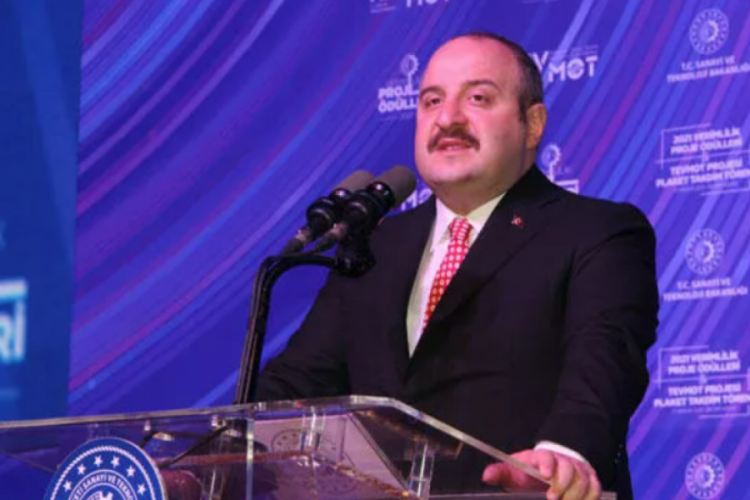 Sanayi ve Teknoloji Bakanı Mustafa Varank'tan Şahan G&ouml;kbakar'a tepki