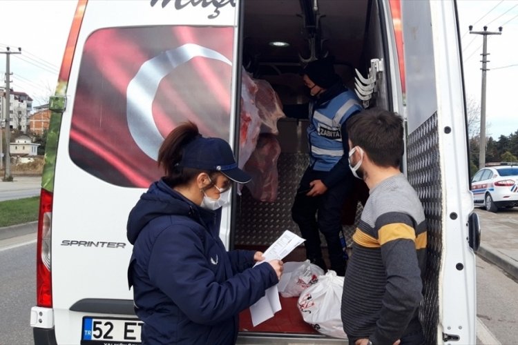 2 ton ka&ccedil;ak eti piyasaya s&uuml;receklerdi!