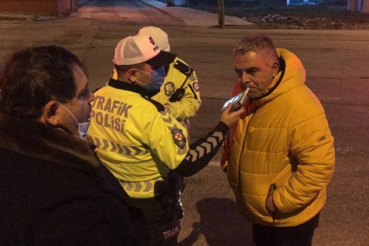 Kaza yapınca alkoll&uuml; olduğu ortaya &ccedil;ıktı!