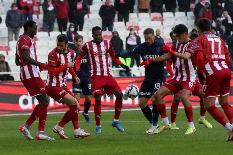 Trabzonspor, Sivas'ta 2 puan bıraktı