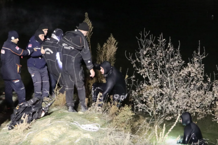 Denizli'de g&ouml;lette aranan kayıp avcı, Konya'da bulundu