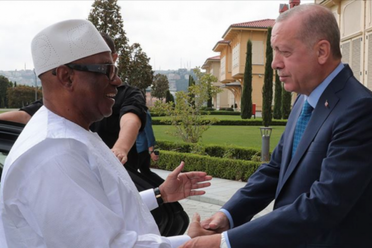 Eski Mali Cumhurbaşkanı İbrahim Boubacar Keita &ouml;ld&uuml;