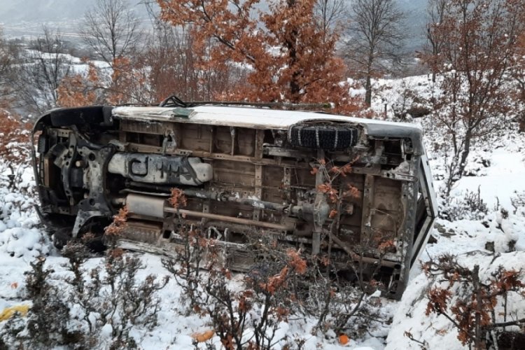 Tokat'ta minib&uuml;s u&ccedil;uruma devrildi: 1 &ouml;l&uuml;, 1 yaralı