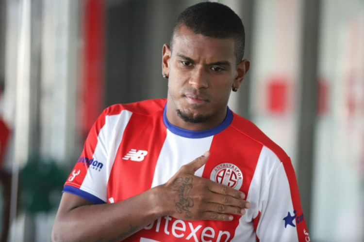 Antalyaspor, Fernando transferini a&ccedil;ıkladı