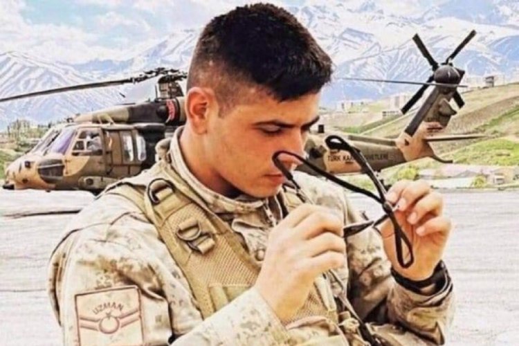 Hakkari'de Uzman &ccedil;avuş, el bombasının kazara patlamasıyla şehit oldu