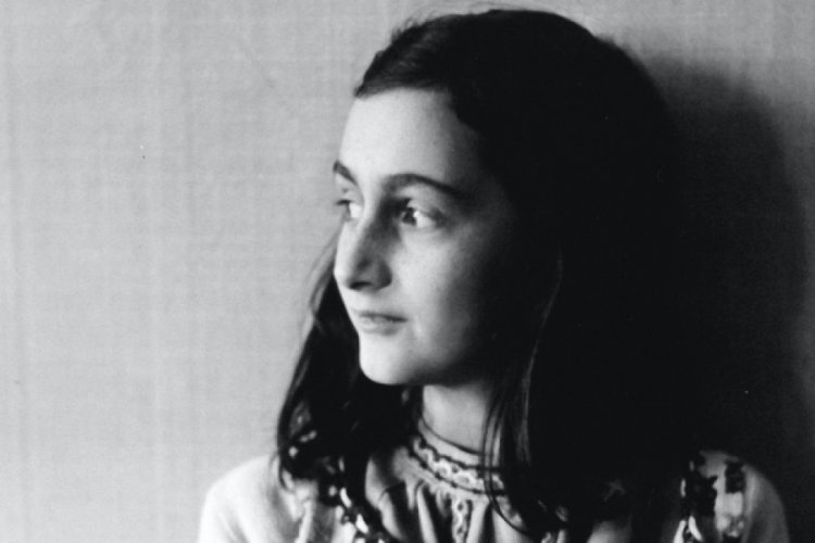 Anne Frank ve ailesine Yahudi bir noter mi ihanet etti?