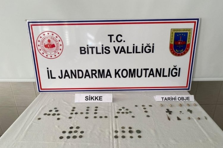 Bitlis'te tarihi eser operasyonu!