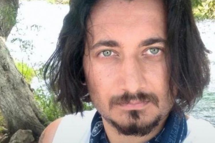 Antalya'da kayıp Rohat, son g&ouml;r&uuml;ld&uuml;ğ&uuml; sahilde arandı