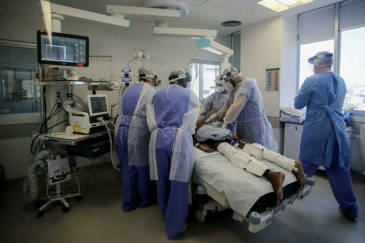 Uzmanlardan Omicron uyarısı: 'Yeni varyant ka&ccedil;ınılmaz'