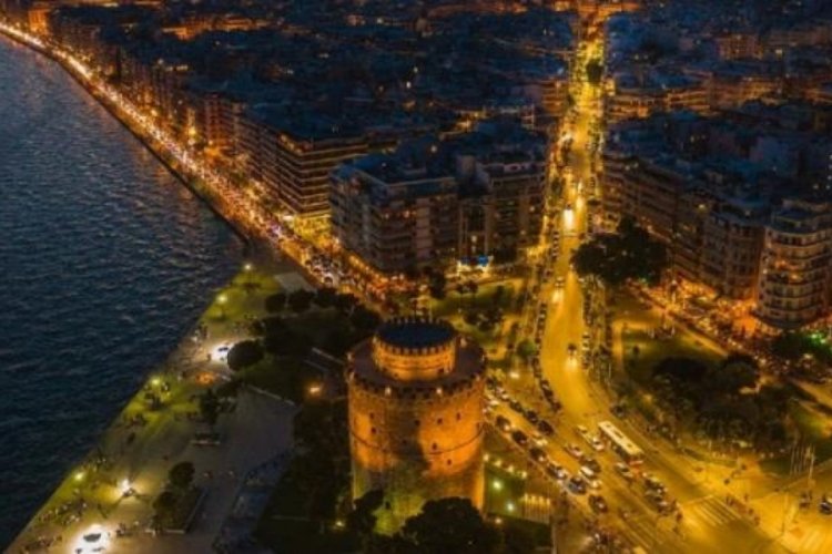 Yunanistan'da gizemli olay! Derinlerden gelen ses, Selaniklileri delirtmek &uuml;zere