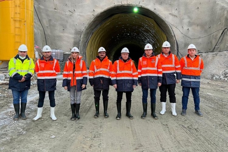 AK Parti Bursa İl Başkanı G&uuml;rkan, Doğancı Barajı inşaatında incelemelerde bulundu