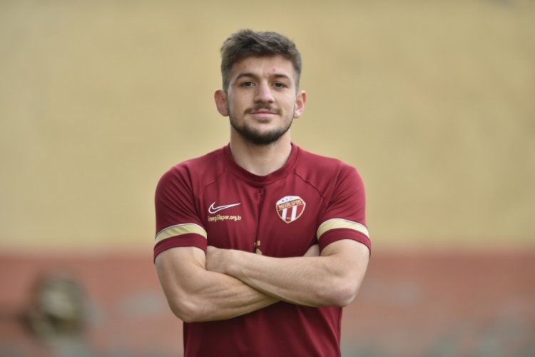 İneg&ouml;lspor'dan S&uuml;per Lig'e oyuncu!