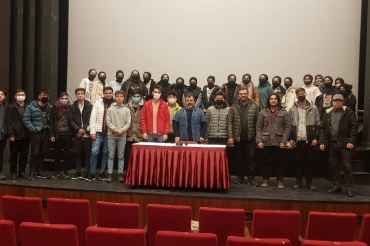 Bursa'da gen&ccedil; sinemacılar bu at&ouml;lyede yetişiyor