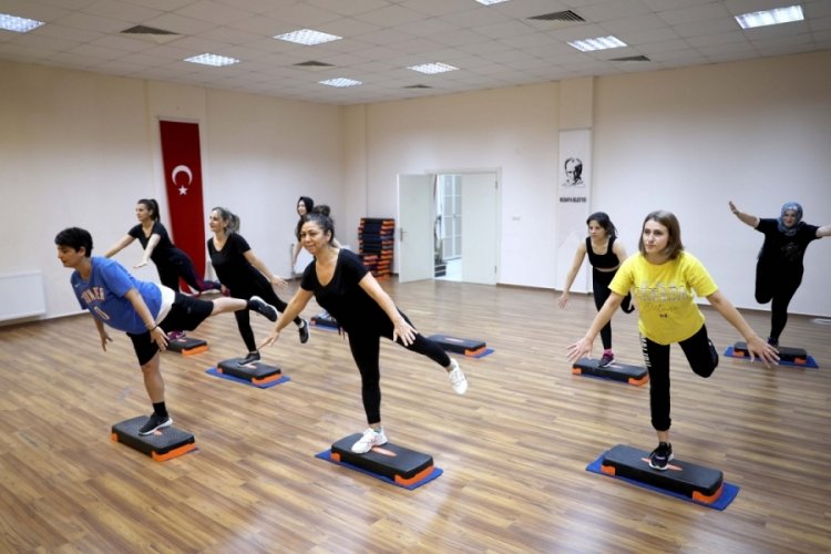 Mudanya Belediyesi'nde hobi ve sanat at&ouml;lyelerinde yeni d&ouml;nem