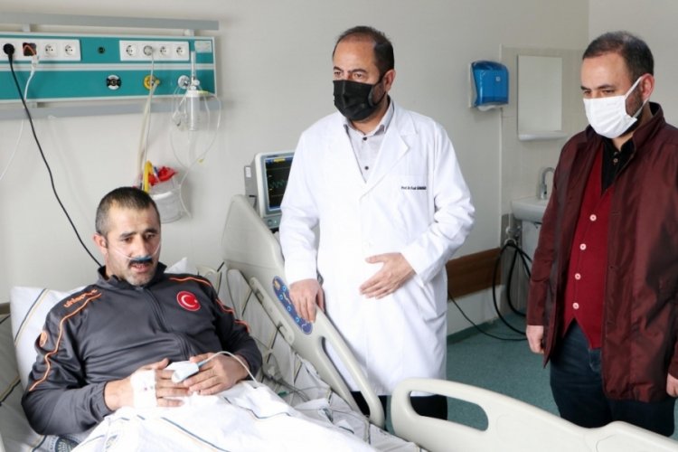 Afgan&nbsp;aileyi kurtaran itfaiye eri: Dili, dini ne olursa olsun yine aynısı yaparım