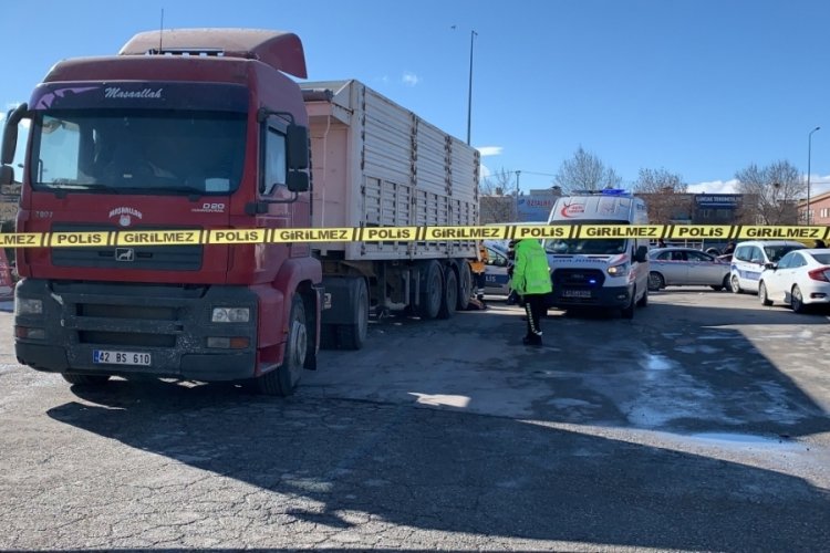 Konya'da geri manevra yapan TIR'ın altında kalıp &ouml;ld&uuml;