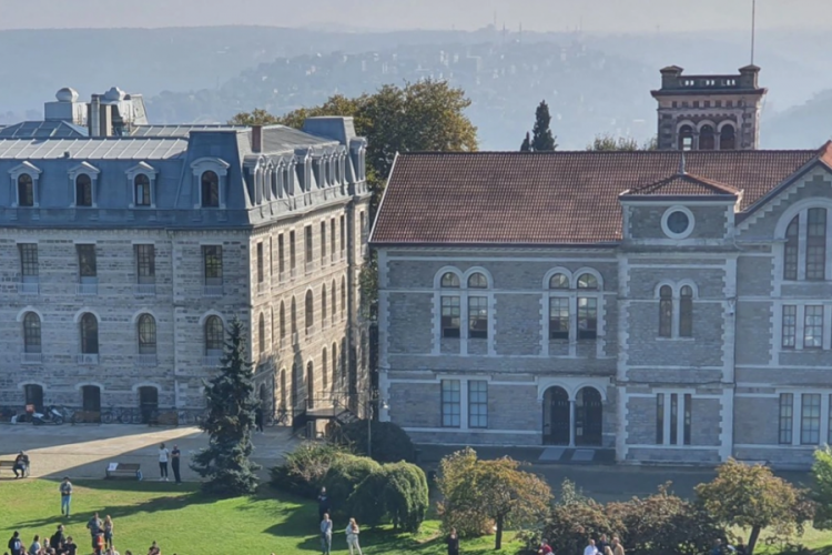 3 dekan Boğazi&ccedil;i &Uuml;niversitesi'nde g&ouml;revden alındı