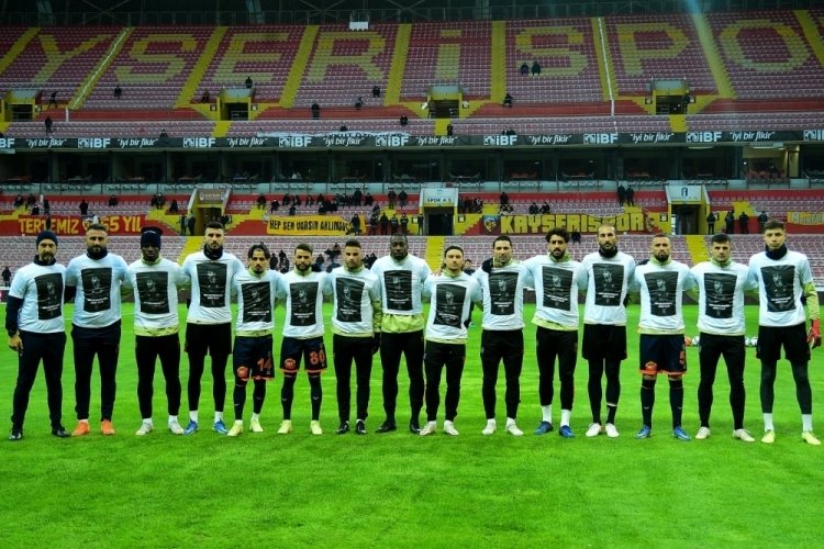 Ertelenen Başakşehir - Konyaspor ma&ccedil;ı 22 Şubat'ta oynanacak