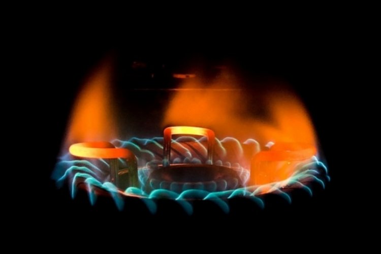 BOTAŞ a&ccedil;ıkladı: 10 g&uuml;n s&uuml;reyle doğal gaz kesilecek!