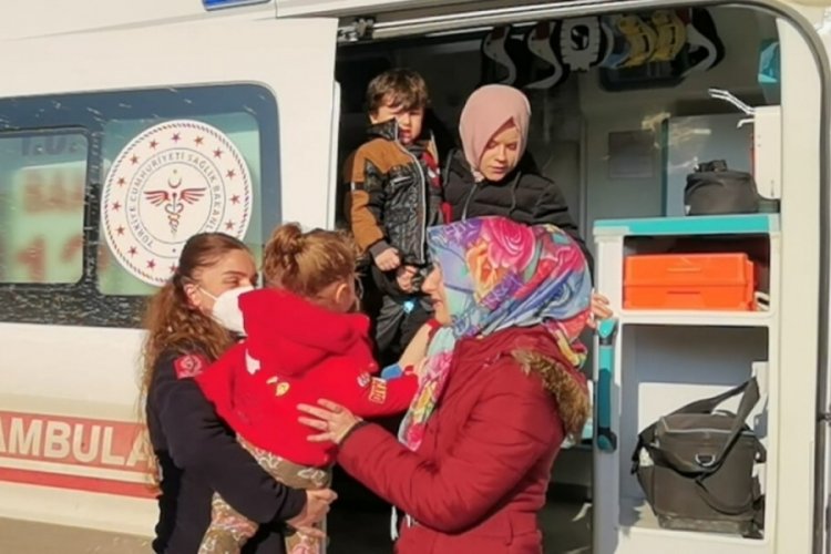 Bursa'da 2 kardeş fare zehrini şeker sanıp yedi!