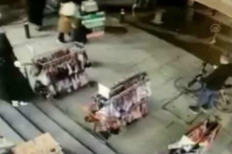 Bisikletle dolaşarak &ccedil;ocukları taciz eden kişi tutuklandı