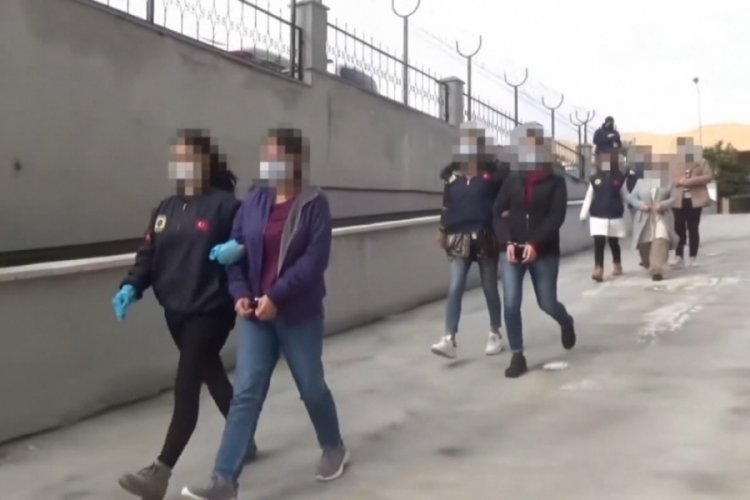 Ter&ouml;r operasyonunda HDP il&ccedil;e eş başkanının kızı dahil 4 kişiye g&ouml;zaltı