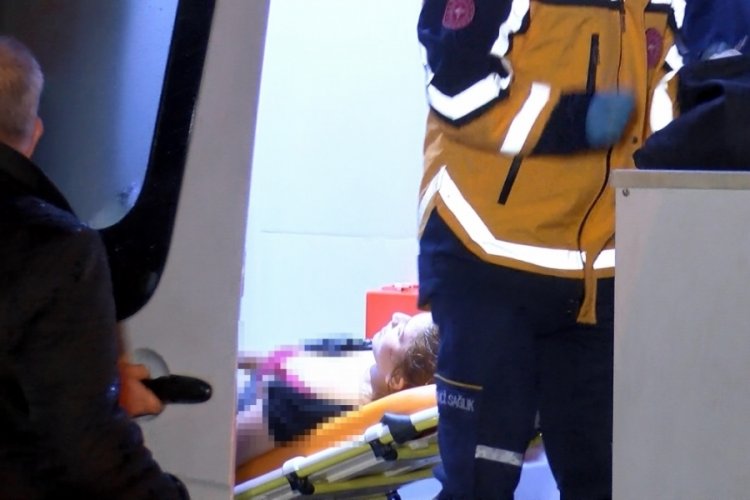 Bursa'da sokak ortasında silahlı saldırı: 1 &ouml;l&uuml;, 1 ağır yaralı